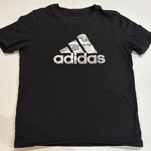 Adidas Kids Medium (8-10)  Black Tee with Camo Logo in Excellent Condition!